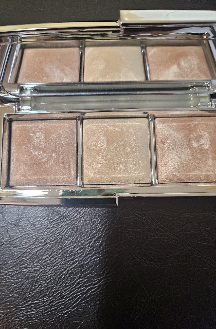 Hourglass Ambient Lighting Palette (New) - Picture 2 of 5